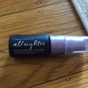 Urban Decay Makeup Setting Spray